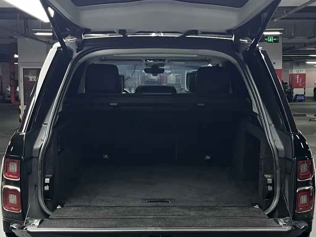 Land Rover Range Rover — миниатюра 31