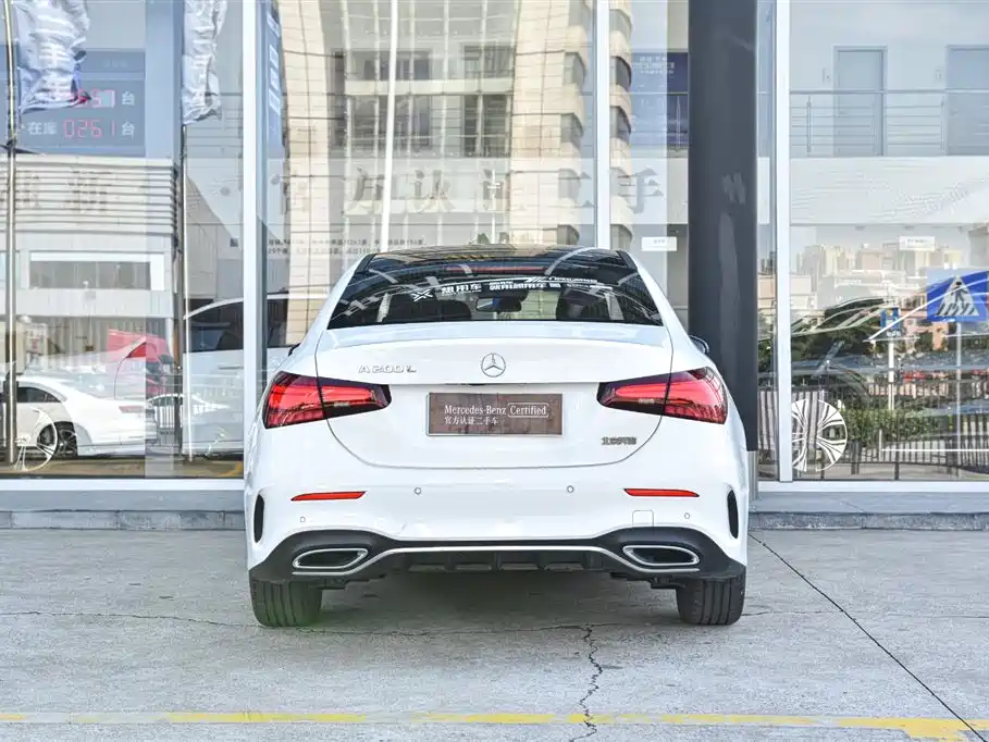 MERCEDES-BENZ A CLASS