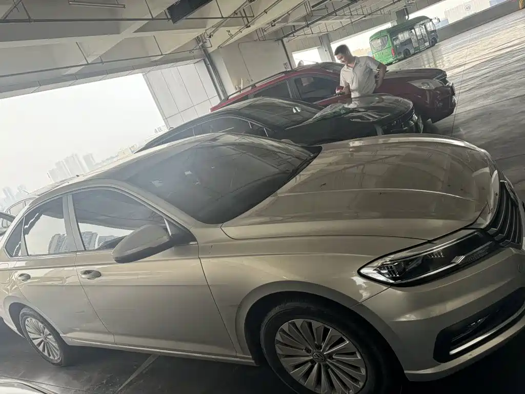 Volkswagen Lavida — миниатюра 26