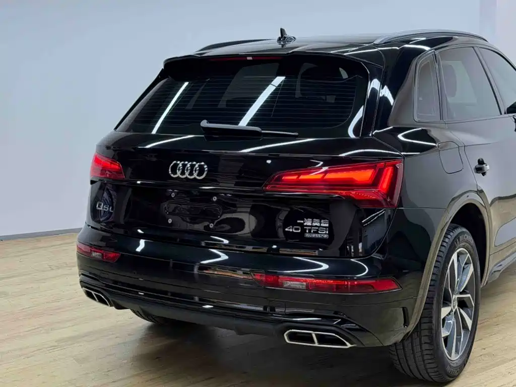 Audi Q5L — миниатюра 15