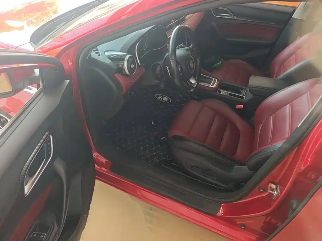 MG MG6 — миниатюра 16