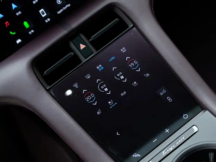 Porsche Taycan — миниатюра 16