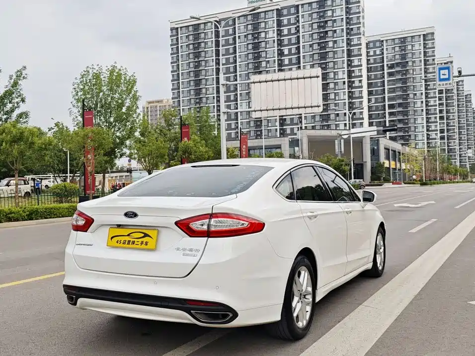 Ford Mondeo — миниатюра 4