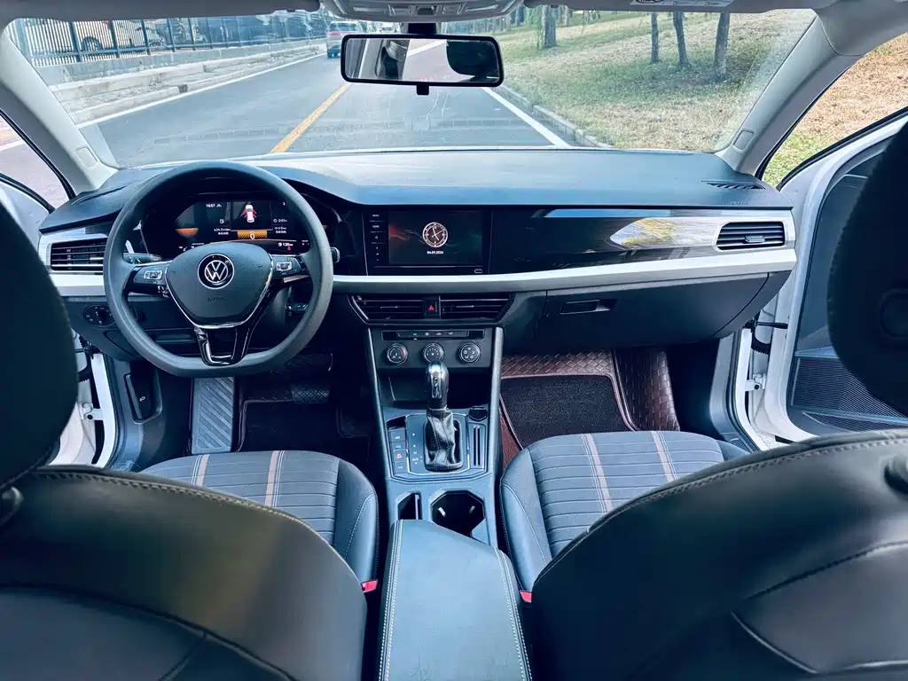 Volkswagen Lavida — миниатюра 11