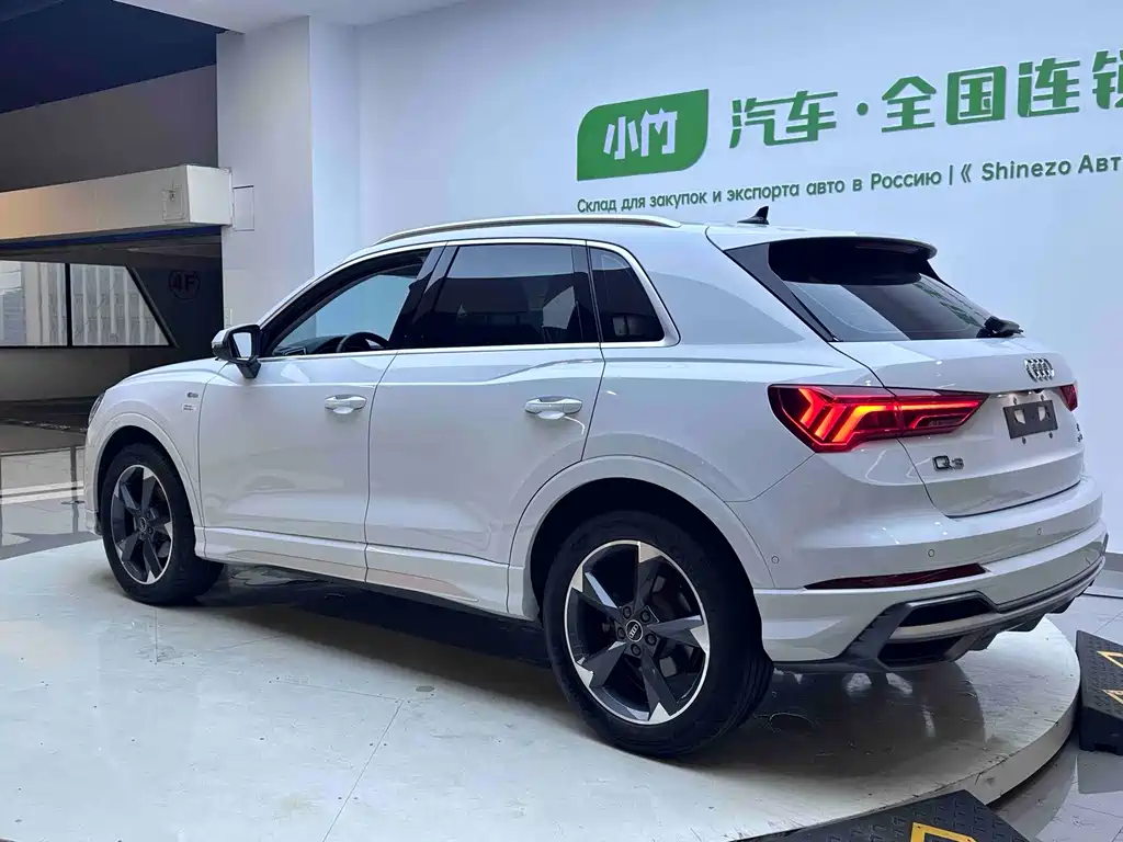 Audi Q3 — миниатюра 4