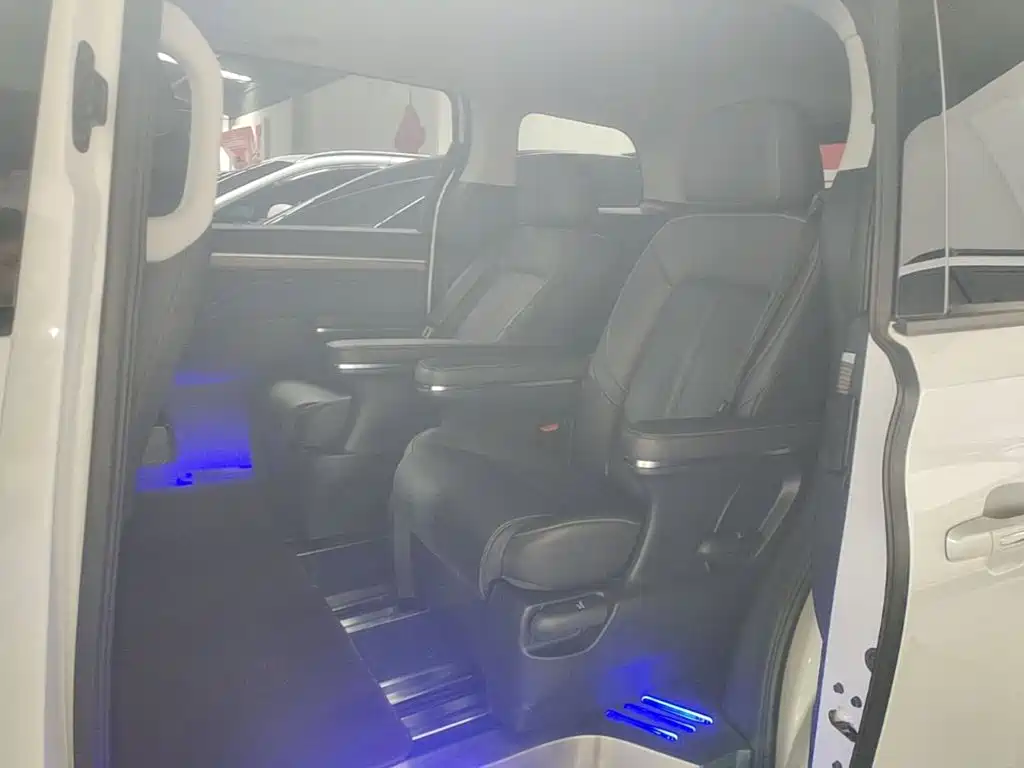 GAC Motor Trumpchi M8 — миниатюра 17