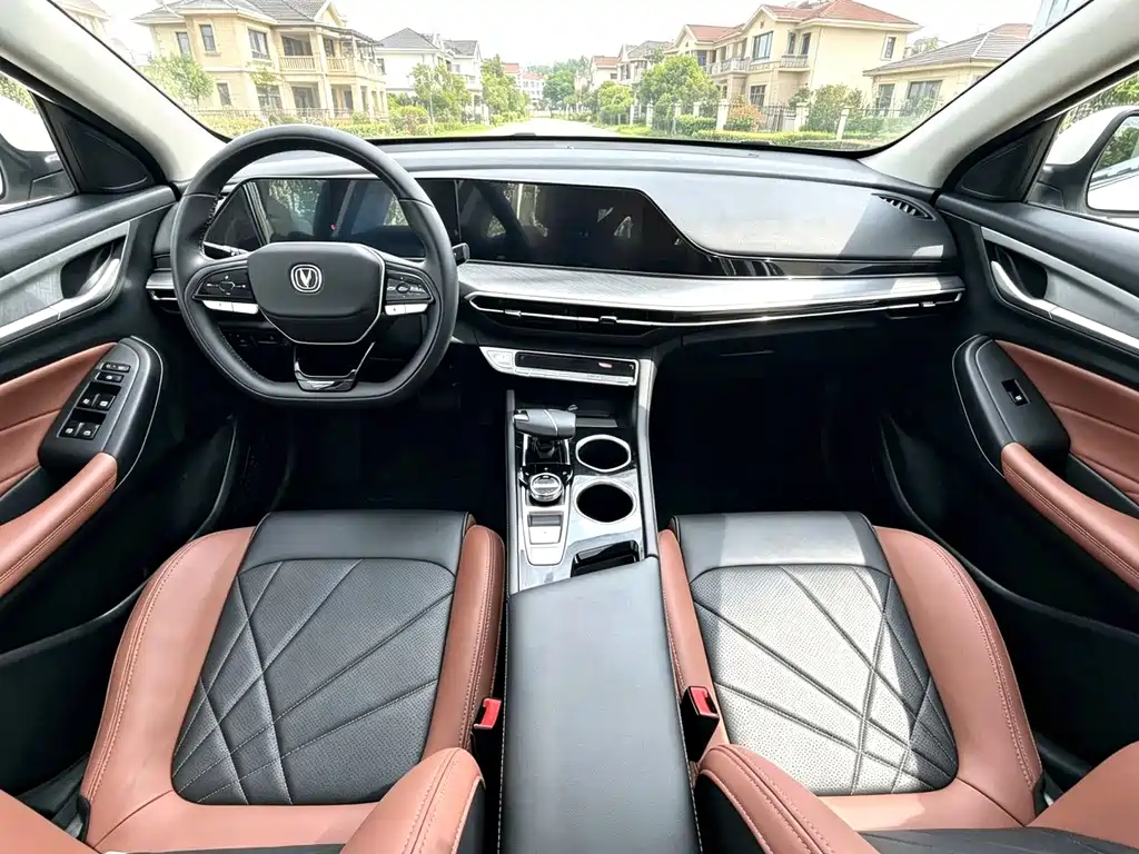 Changan Eado — миниатюра 6