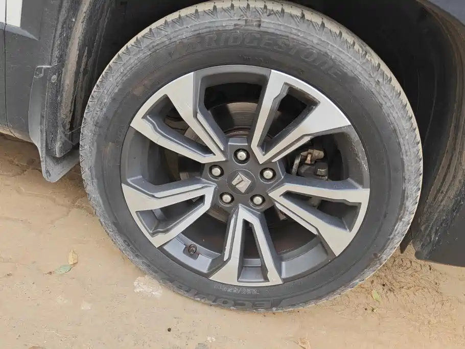 Baojun RS-5 — миниатюра 6