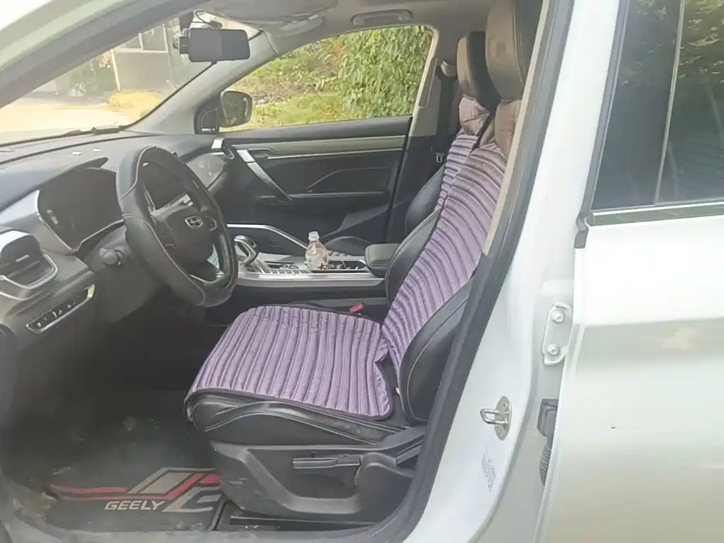 Geely Binyue — миниатюра 15