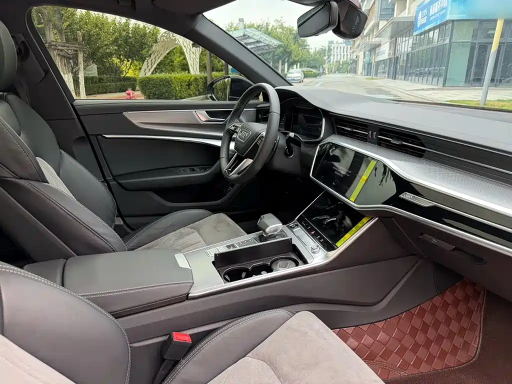 Audi A6L — миниатюра 2