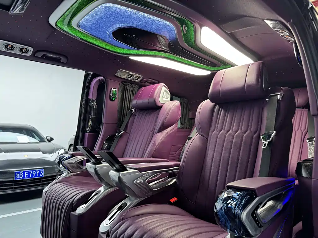 Mercedes-Benz Vito — миниатюра 12