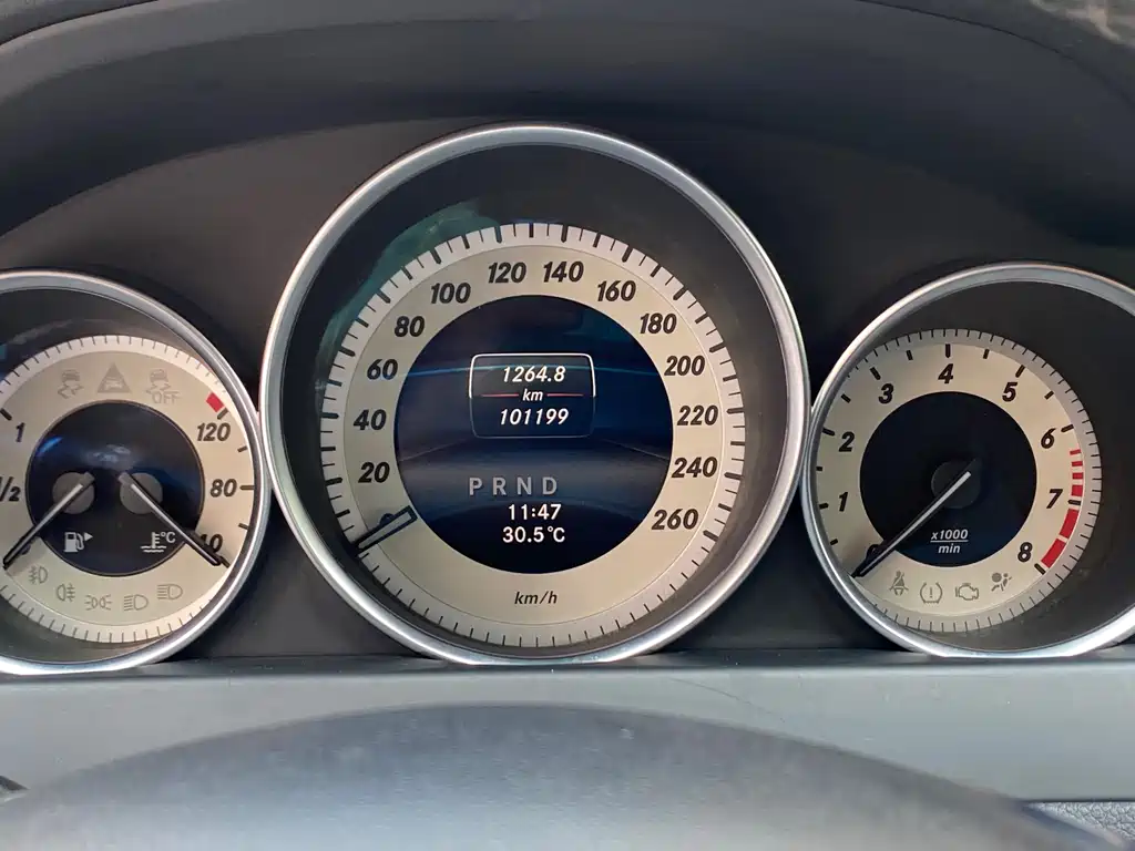 Mercedes-Benz C-Class — миниатюра 16