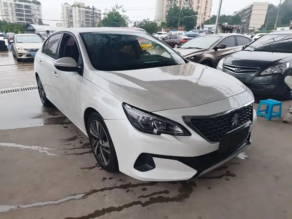 Peugeot 408 — миниатюра 4