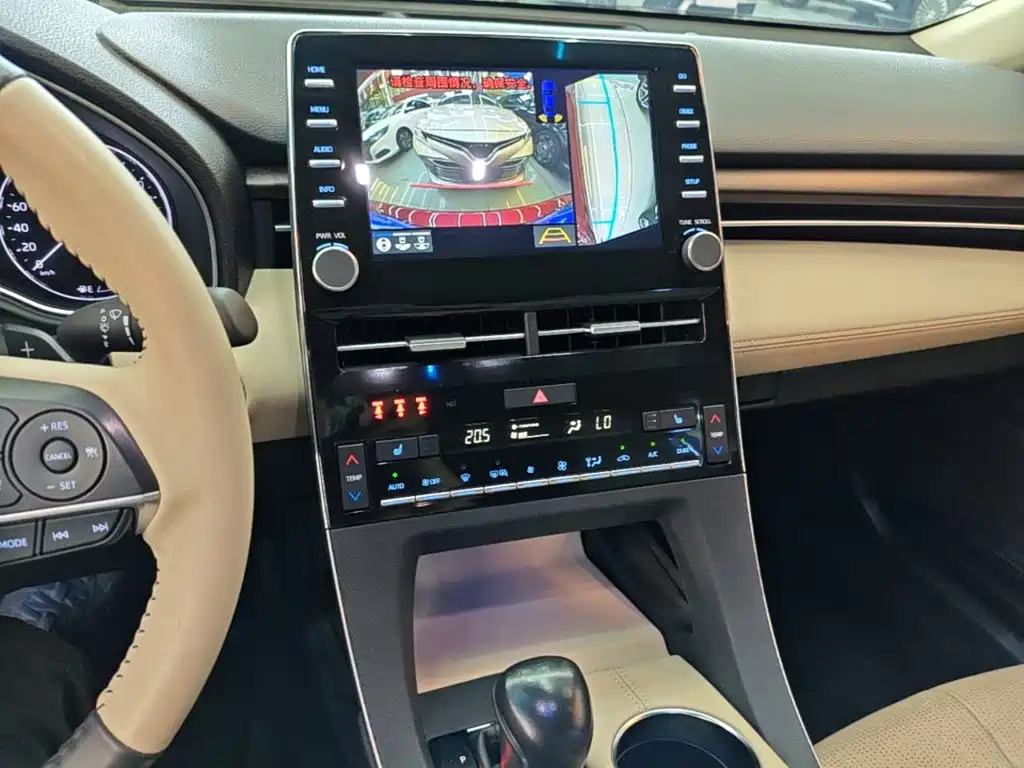 Toyota Avalon — миниатюра 13