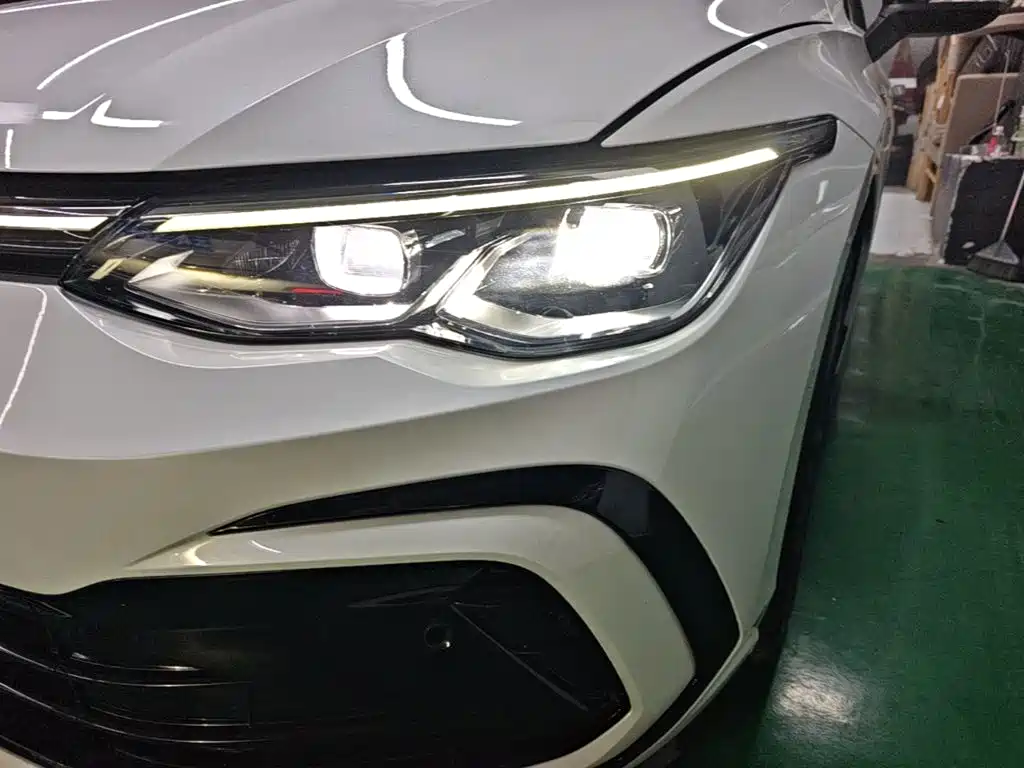 Volkswagen Golf — миниатюра 24