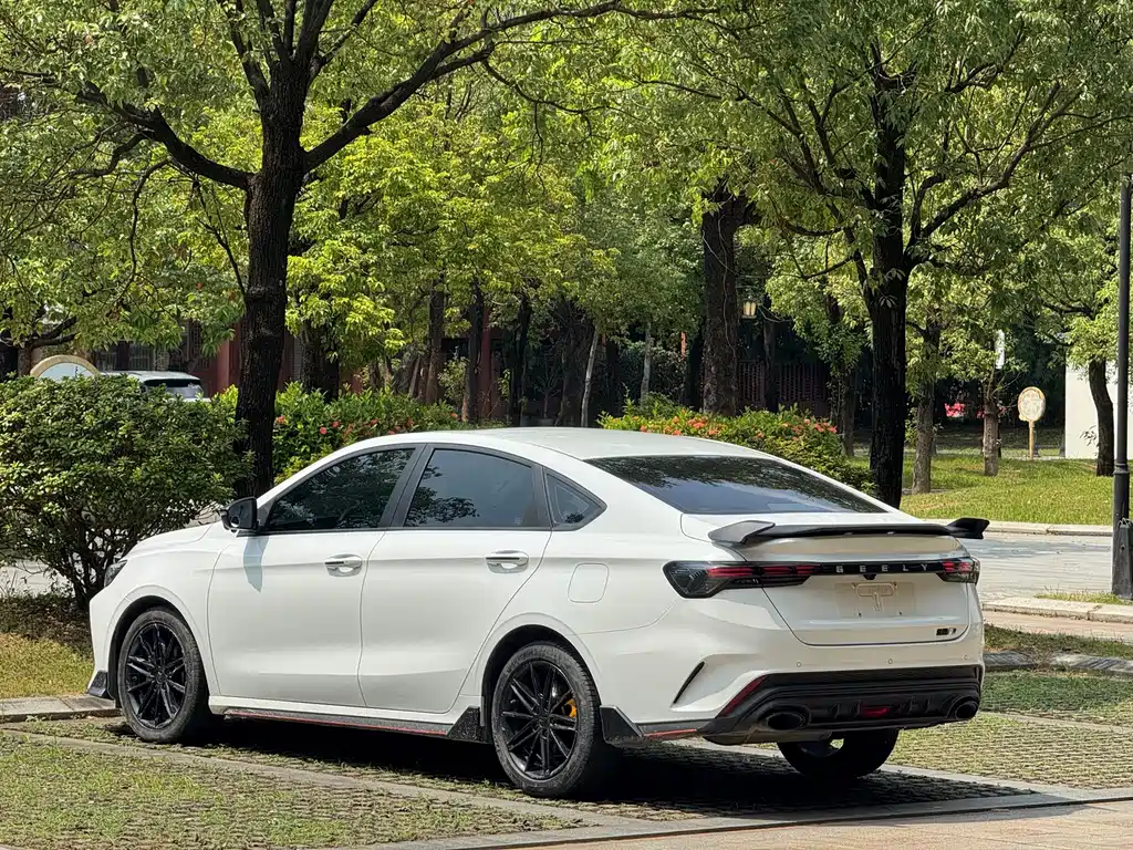 Geely Binrui — миниатюра 14