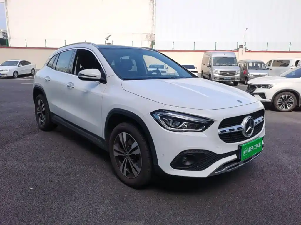 Mercedes-Benz GLA — миниатюра 4