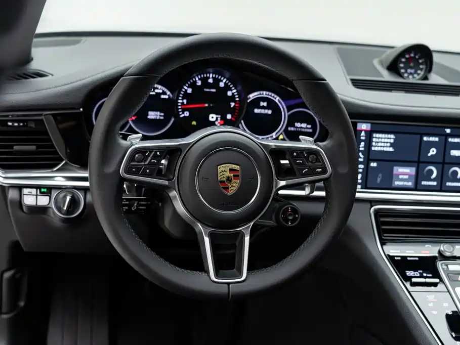 Porsche Panamera — миниатюра 13