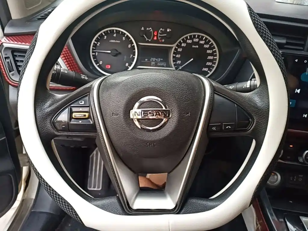 Nissan Bluebird — миниатюра 11