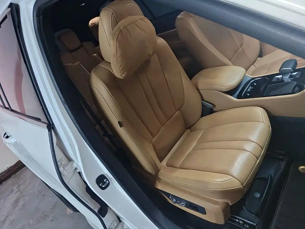 Li Auto Li ONE — миниатюра 25