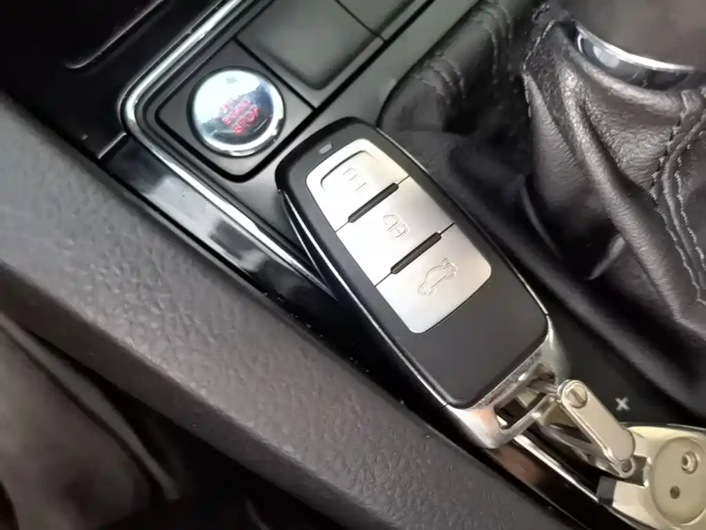 Volkswagen Sagitar — миниатюра 9