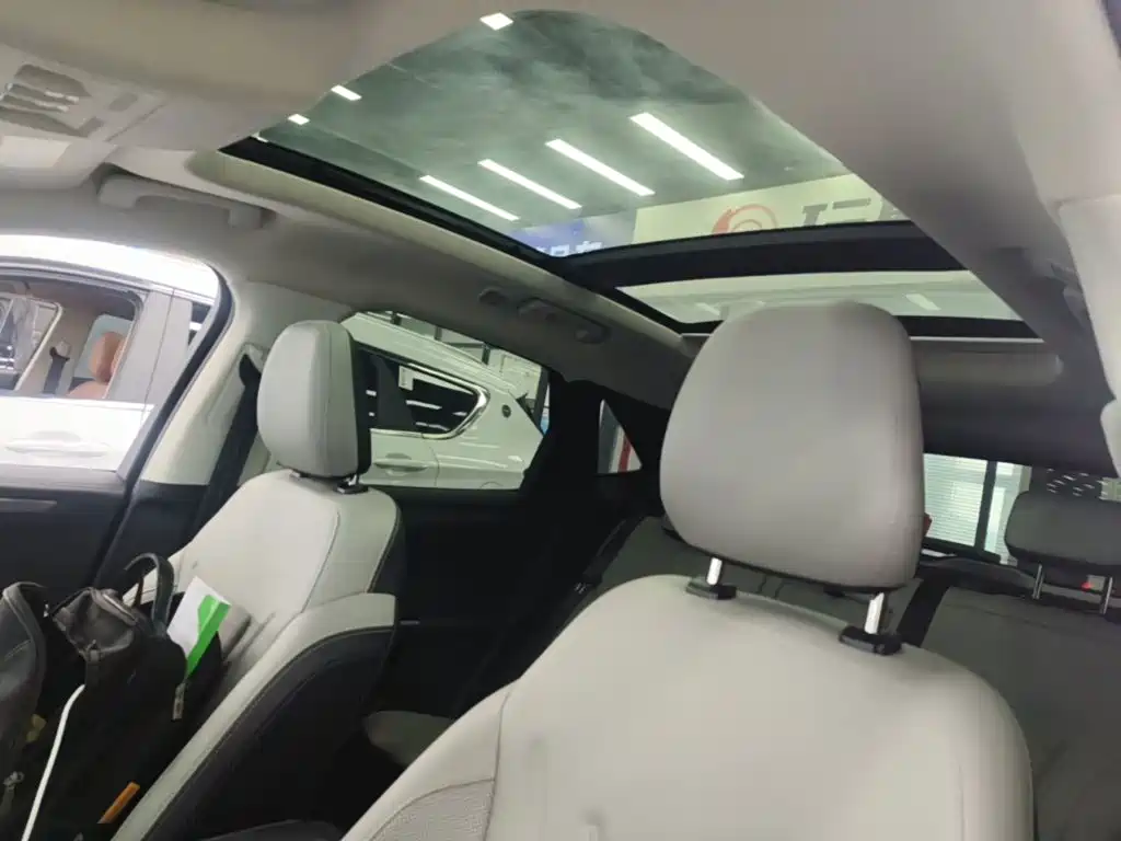 Ford Escape — миниатюра 18