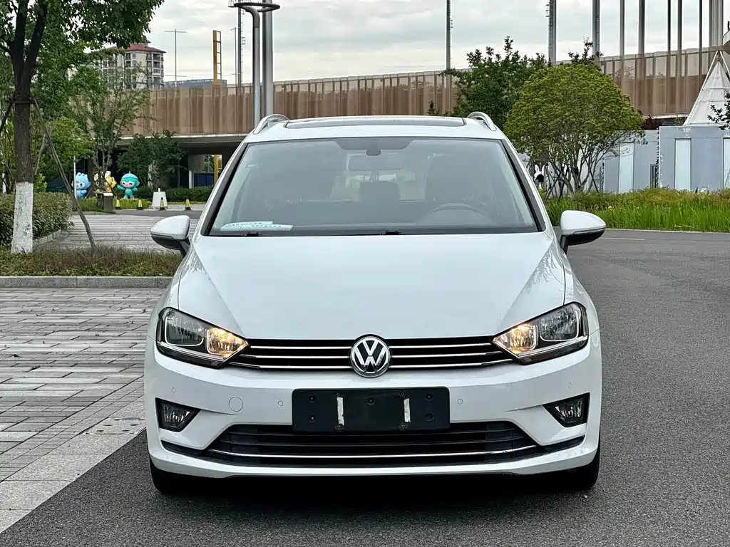 Volkswagen Golf Sportsvan — миниатюра 2