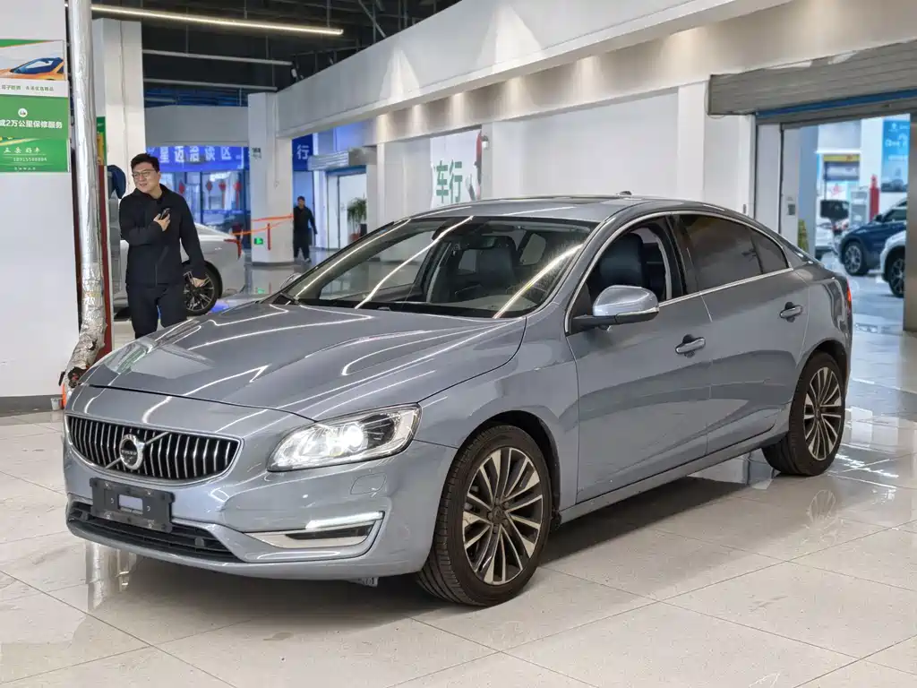 Volvo S60 2018