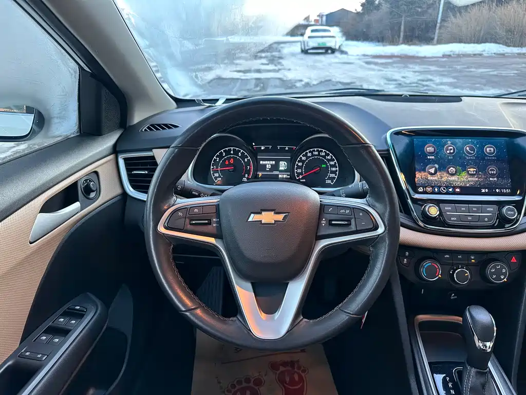 CHEVROLET CRUZE