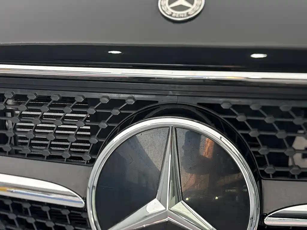 Mercedes-Benz Vito 2020 2.0T 7 мест