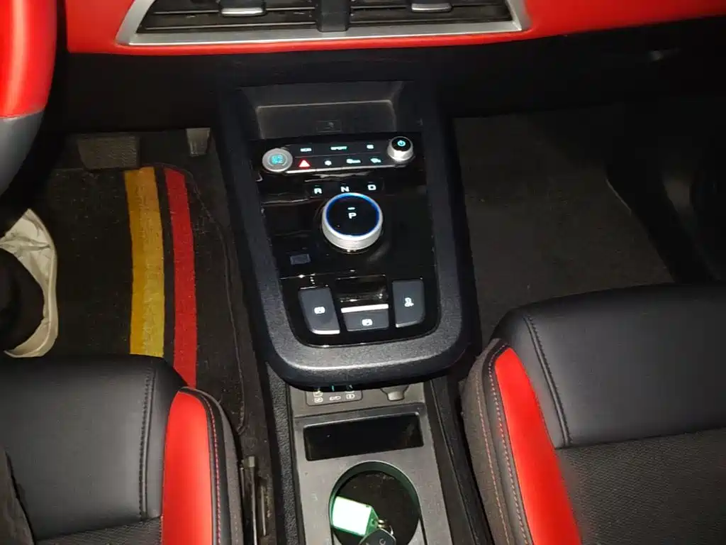 BYD e2 — миниатюра 14