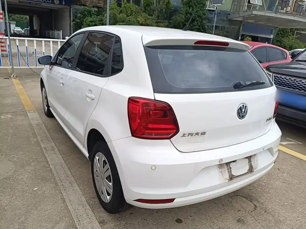 Volkswagen Polo — миниатюра 5