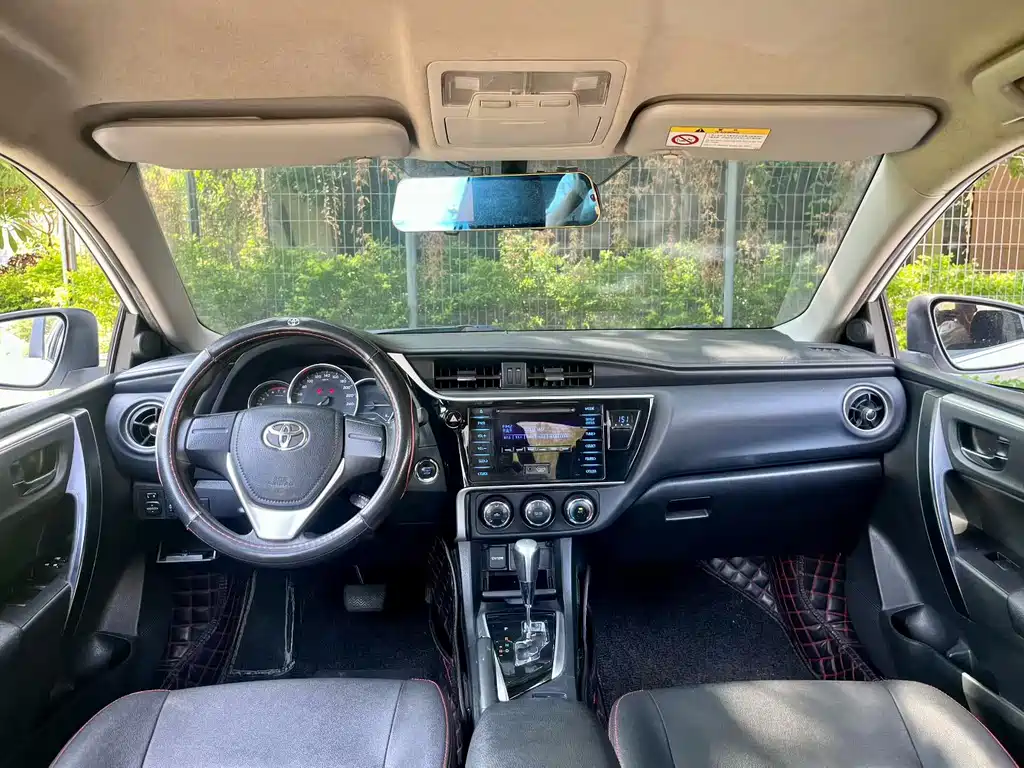 Toyota Corolla — миниатюра 5