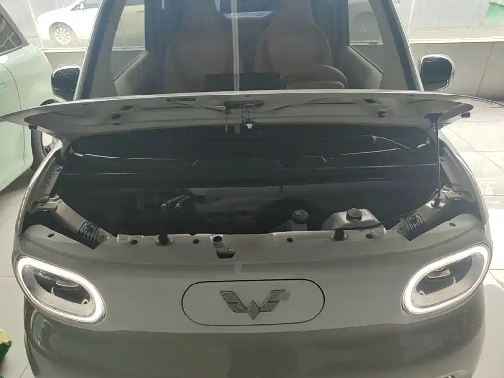 Wuling MINIEV — миниатюра 20