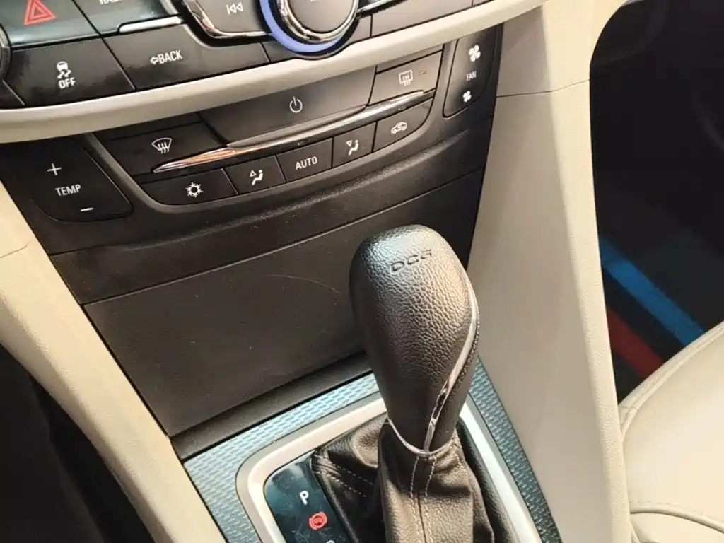 Buick Excelle — миниатюра 14