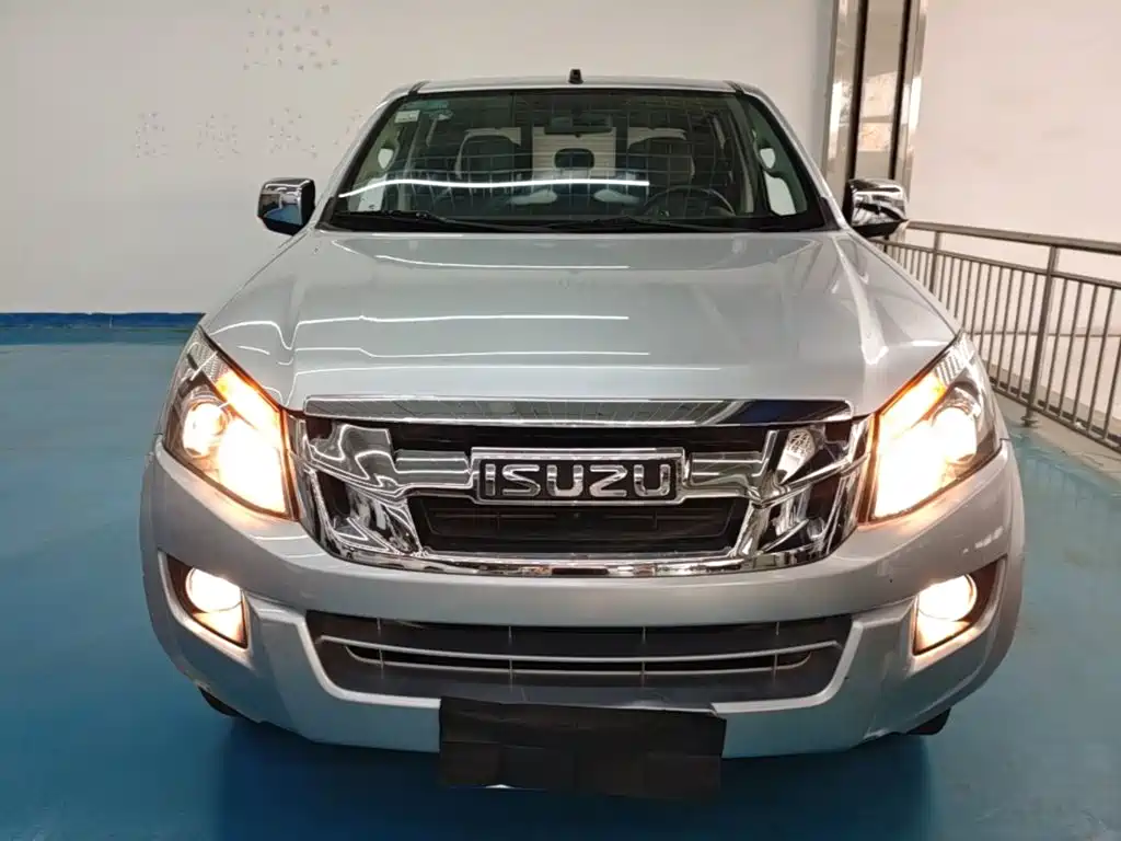 Isuzu D-MAX — миниатюра 3