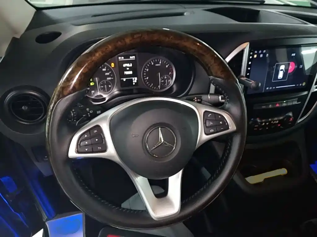 Mercedes-Benz Vito — миниатюра 11