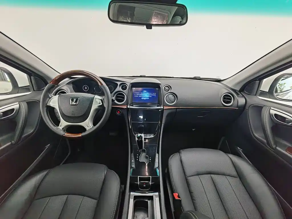 Luxgen Big 7 SUV — миниатюра 5