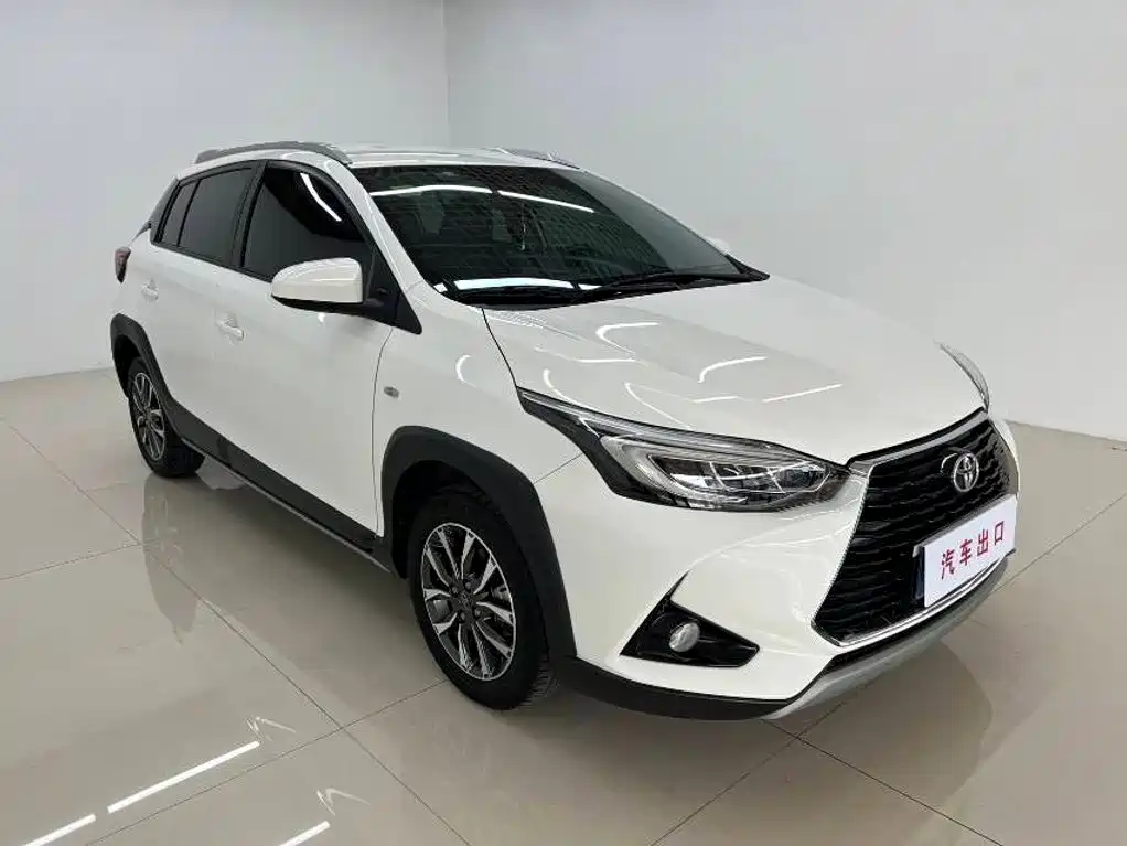 Toyota Yaris L — миниатюра 3