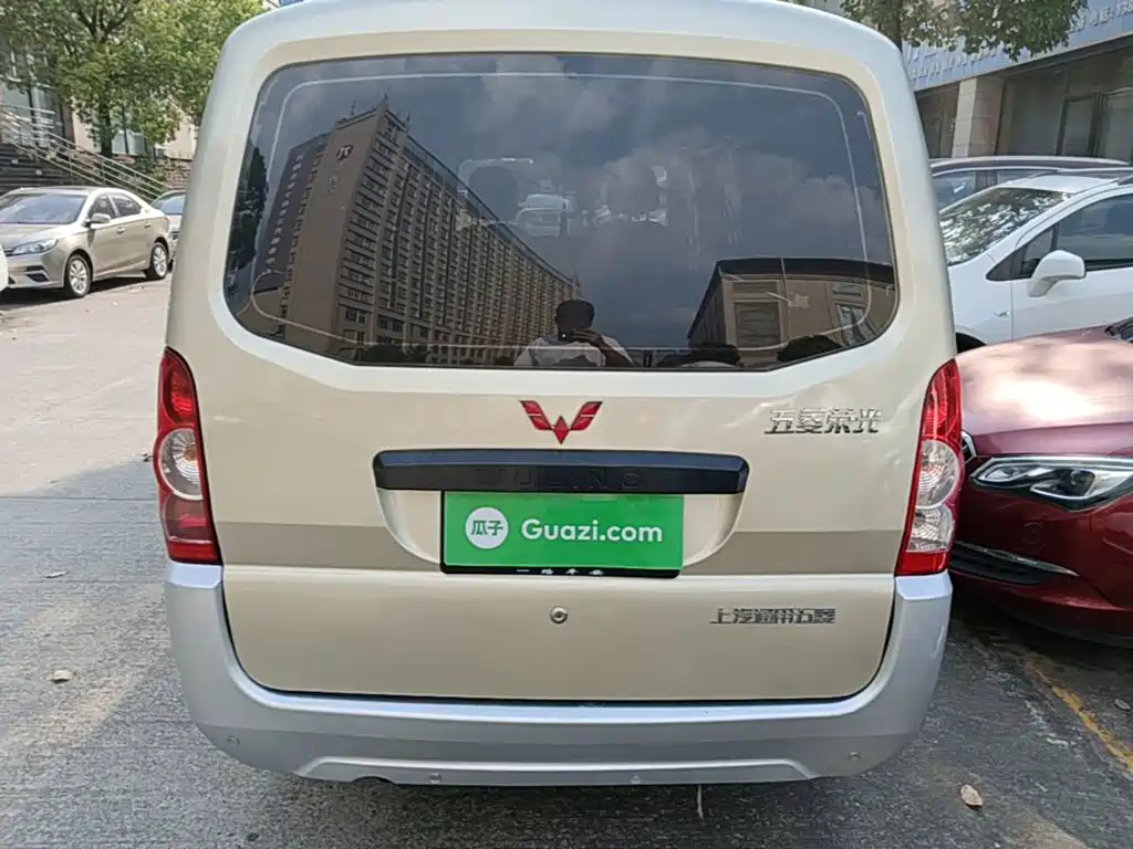Wuling Rongguang — миниатюра 6