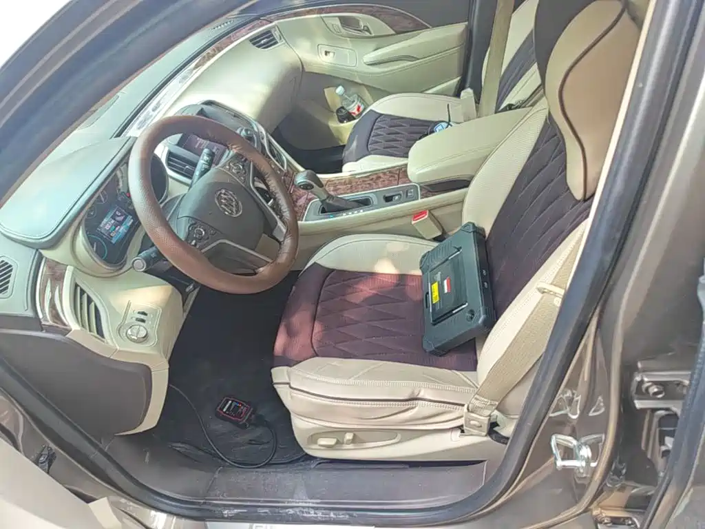 Buick LaCrosse — миниатюра 15