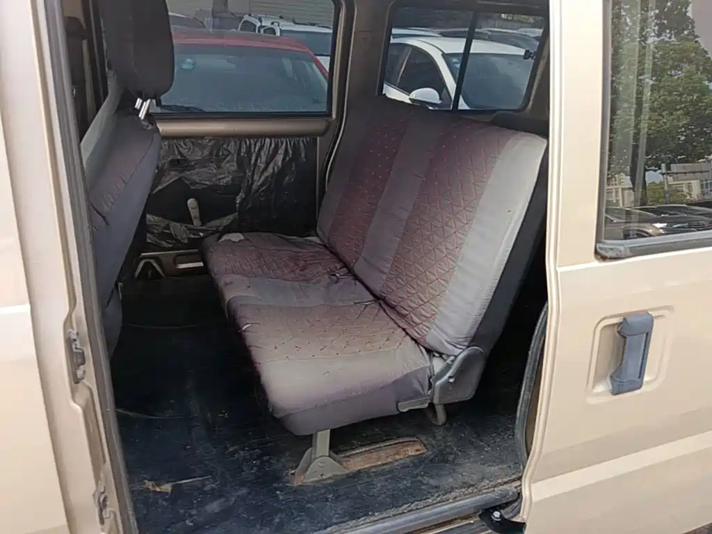 Wuling Rongguang — миниатюра 17