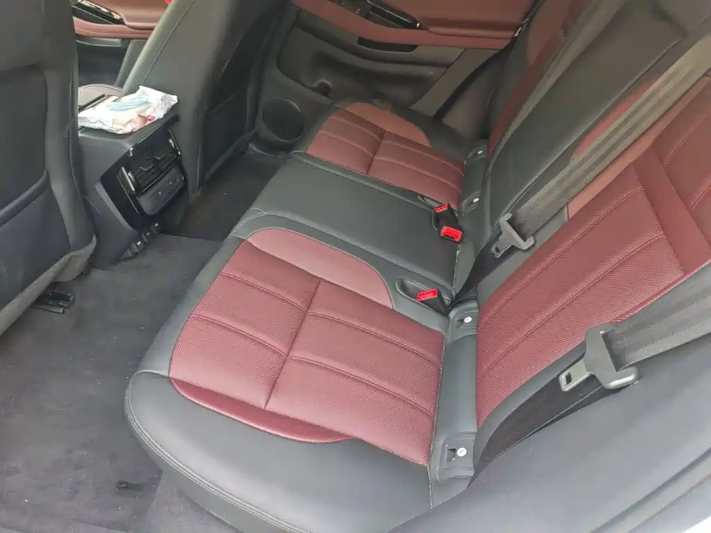 Land Rover Evoque — миниатюра 17