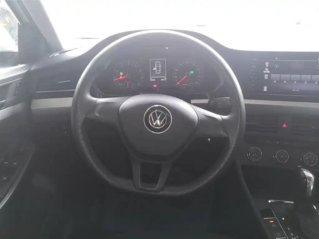 Volkswagen Bora 2021 1.5L AT Fashion Smart Connect