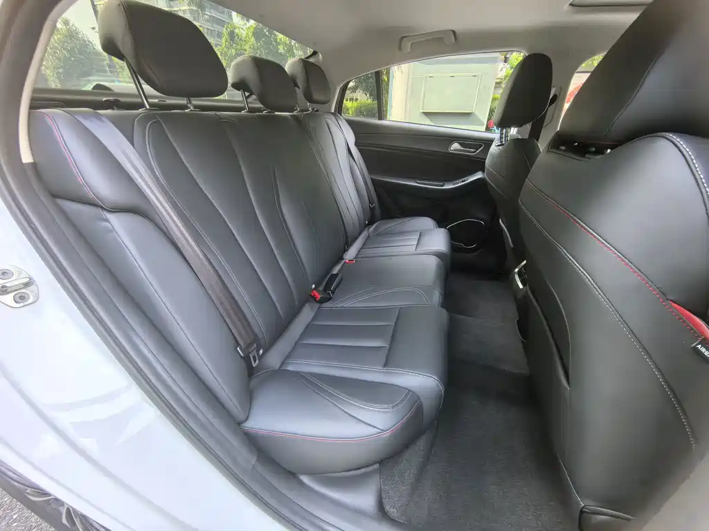 Chery Arrizo 5 PLUS — миниатюра 11