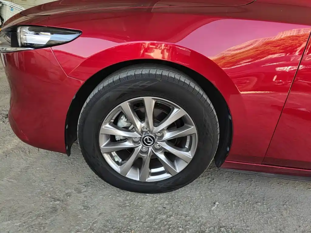 Mazda 3 Axela — миниатюра 23