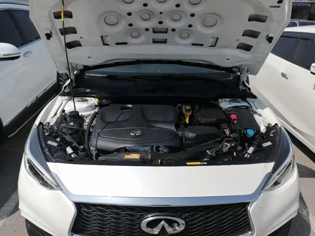Infiniti QX30 — миниатюра 20