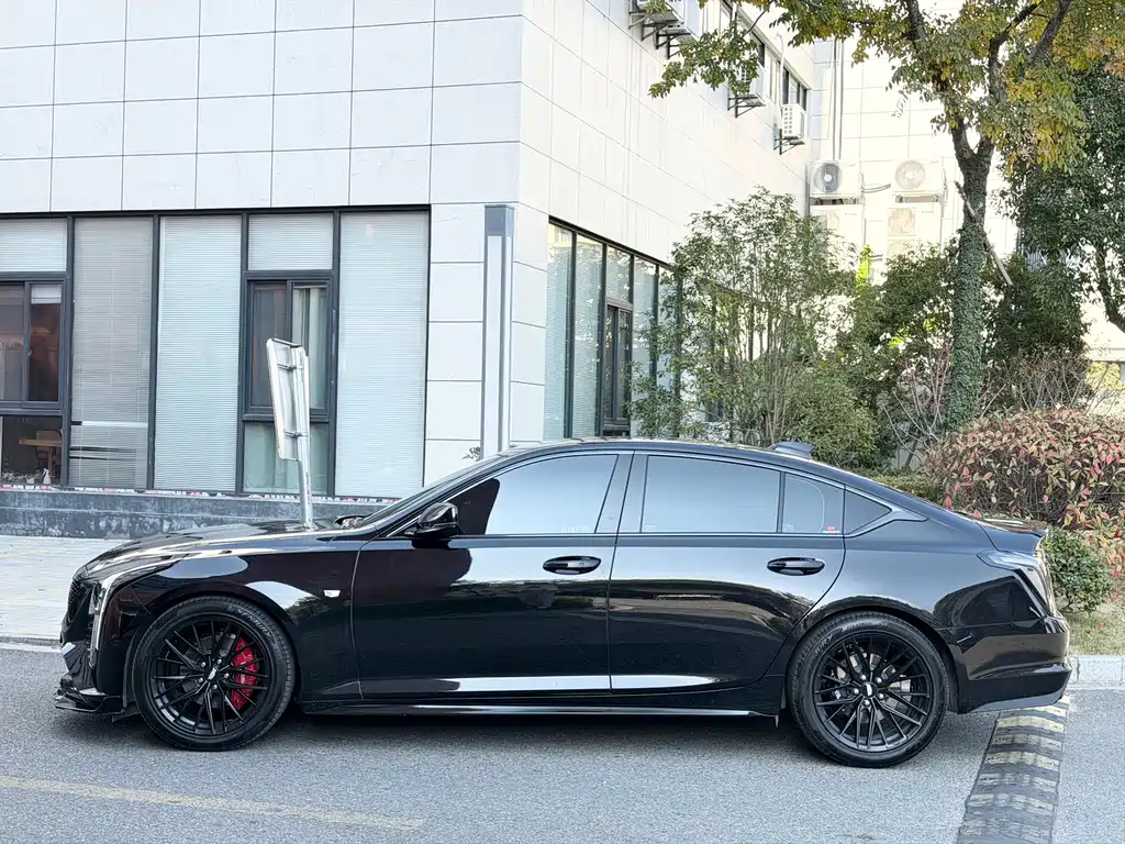Cadillac CT5 2024 28T Luxury Pro