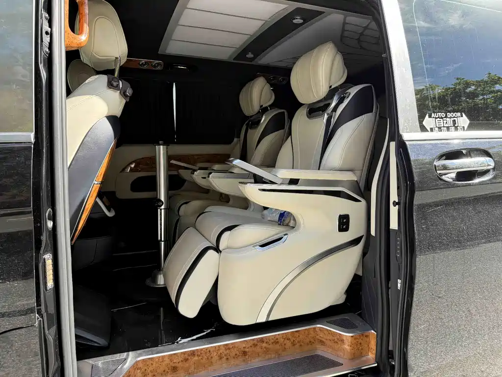 Mercedes-Benz Vito — миниатюра 8