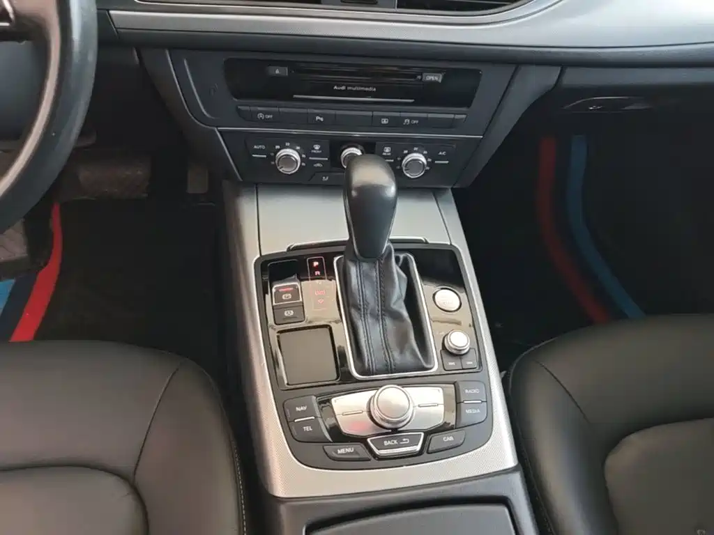 Audi A6L — миниатюра 14